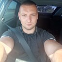 Макс, 33 года