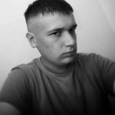 Фотография мужчины Макс, 25 лет из г. Семикаракорск