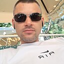 Strax, 43 года