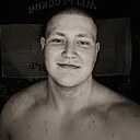 Артём, 22 года