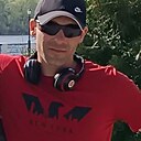 Михаил, 37 лет