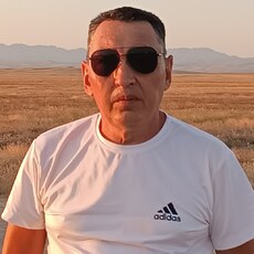 Фотография мужчины Тули, 52 года из г. Уральск