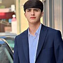 Малик, 25 лет