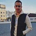 Максим, 32 года