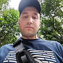 Виктор, 33 года