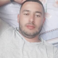 Фотография мужчины Алишер, 32 года из г. Новоалтайск