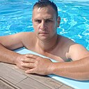 Макс, 33 года