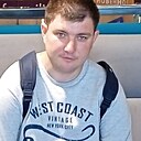 Миша, 32 года