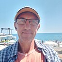 Юрий, 52 года