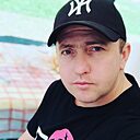 Лев, 38 лет