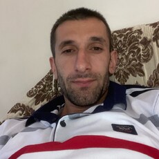 Фотография мужчины Гарик, 34 года из г. Ялуторовск