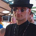 Артём, 22 года