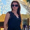 Окси, 44 года