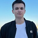 Денис, 21 год