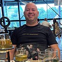 Роман, 44 года