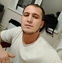 Аброр, 32 года