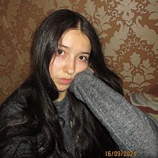 Фотография девушки Мари, 19 лет из г. Одесса