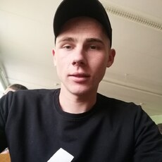 Фотография мужчины Денис, 24 года из г. Солигорск