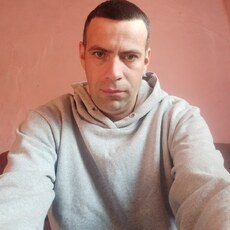 Фотография мужчины Bogdan, 37 лет из г. Ineu