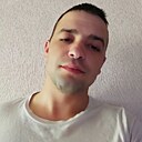 Саша, 33 года