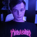 Денис, 24 года
