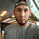 Бабур, 32 года