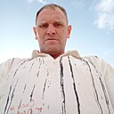 Анатолий, 46 лет