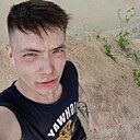 Толя, 25 лет