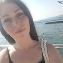 No Name, 33 года