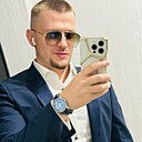 Денис, 32 года