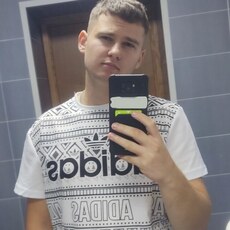 Фотография мужчины Кирилл, 20 лет из г. Новоалтайск