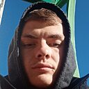 Илья Толстик, 20 лет