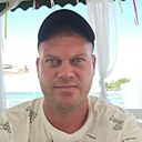 Роман, 42 года