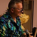 Павлис, 49 лет