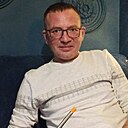 Артём, 44 года
