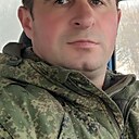 Али, 33 года