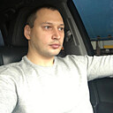Михаил, 33 года