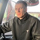 Ден, 43 года