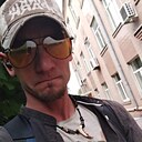 Толик, 33 года