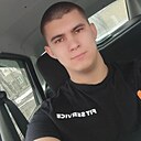 Георгий, 23 года