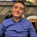 Василий, 32 года