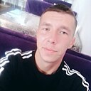 Роман, 25 лет