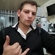 Фотография мужчины Даниил, 22 года из г. Солигорск