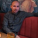 Роман, 42 года