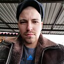 Максим, 33 года