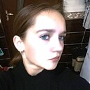 Поля, 26 лет