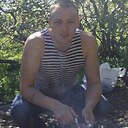 Макс, 33 года