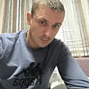 Михаил, 32 года