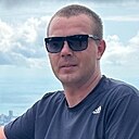 Виктор, 33 года