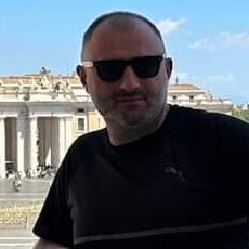 Фотография мужчины Otar, 42 года из г. Познань